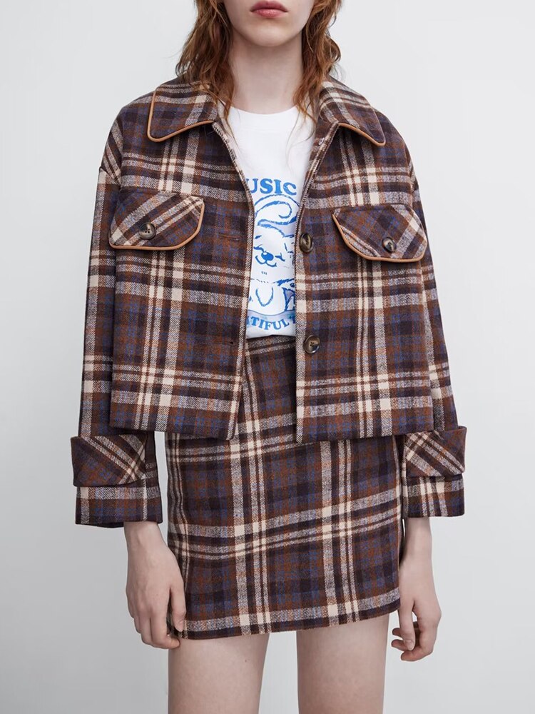 Vintage Plaid Winter Coat Women Retro Style Pockets Short Jacket Female Fashion Warm Street Outerwear